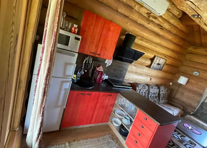 Paeikseranna Puhkemaja Rossa