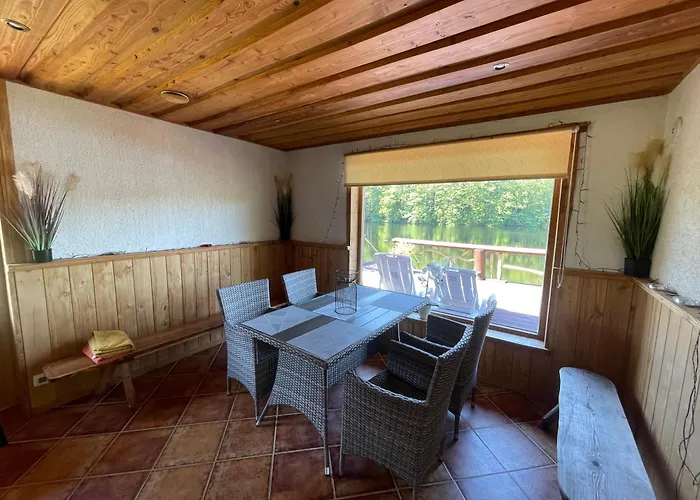 Paeikseranna Puhkemaja Holiday home Rossa